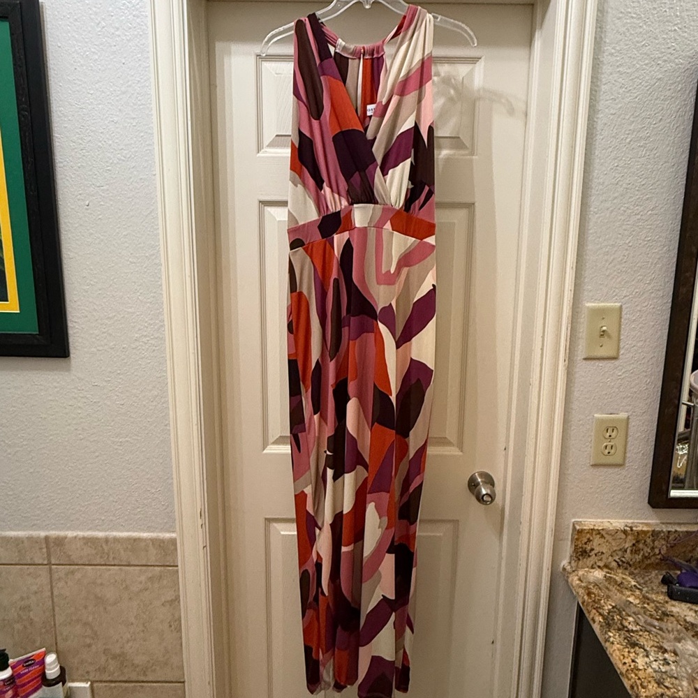 Gilli Vibrant Multi-Colored Dress